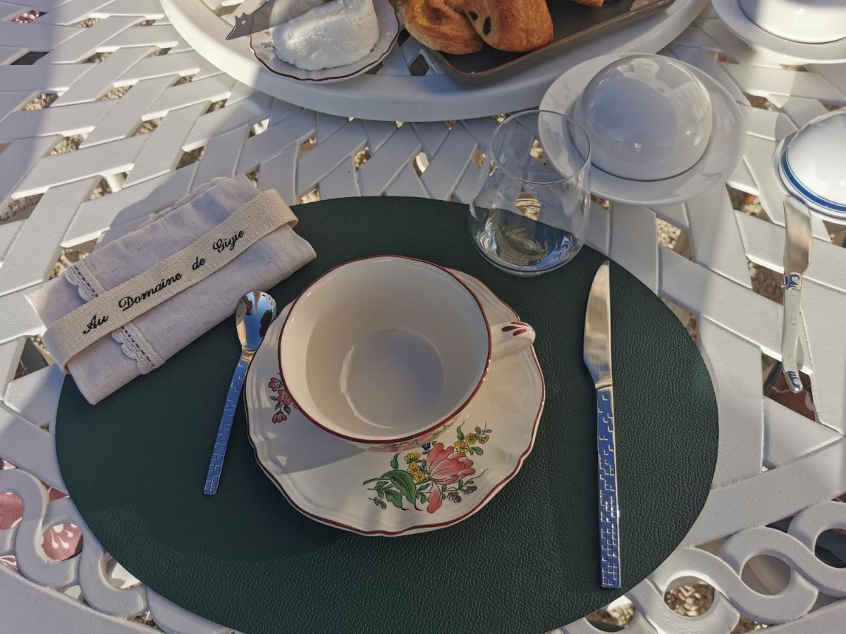 Chervettes Au Domaine De Gigie Bed & Breakfast エクステリア 写真